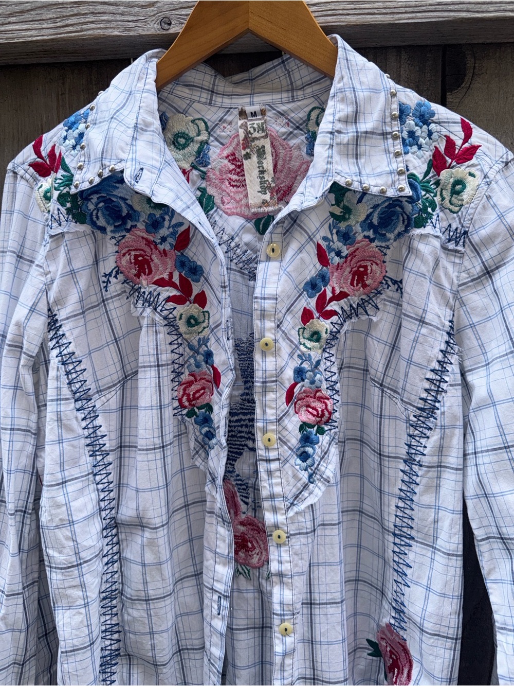 Johnny Was 3J Workshop Embroidered Studded Western Boho Rodeo Rose button-down - Picture 10 of 11
